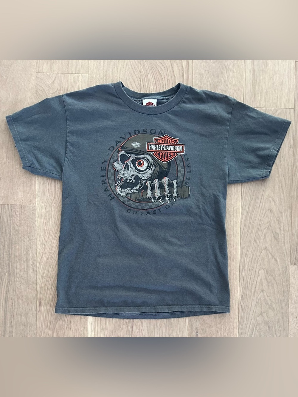 Harley-Davidson Motorcycles Cancun Mexico Double Sided T-Shirt

Size Large